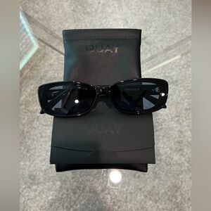 Quay  Vibe Check Narrow Rectangular Sunglasses